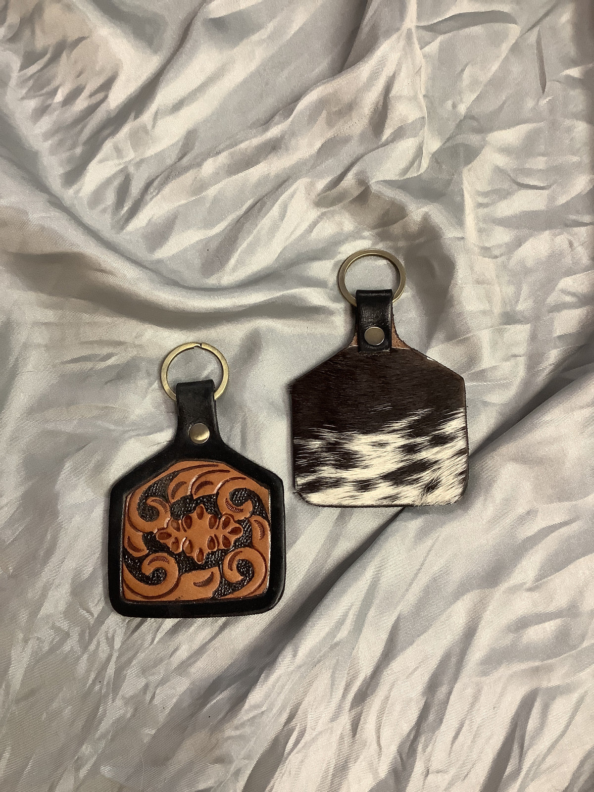 XL Cowhide Ear Tag Keychain // Brown + Black