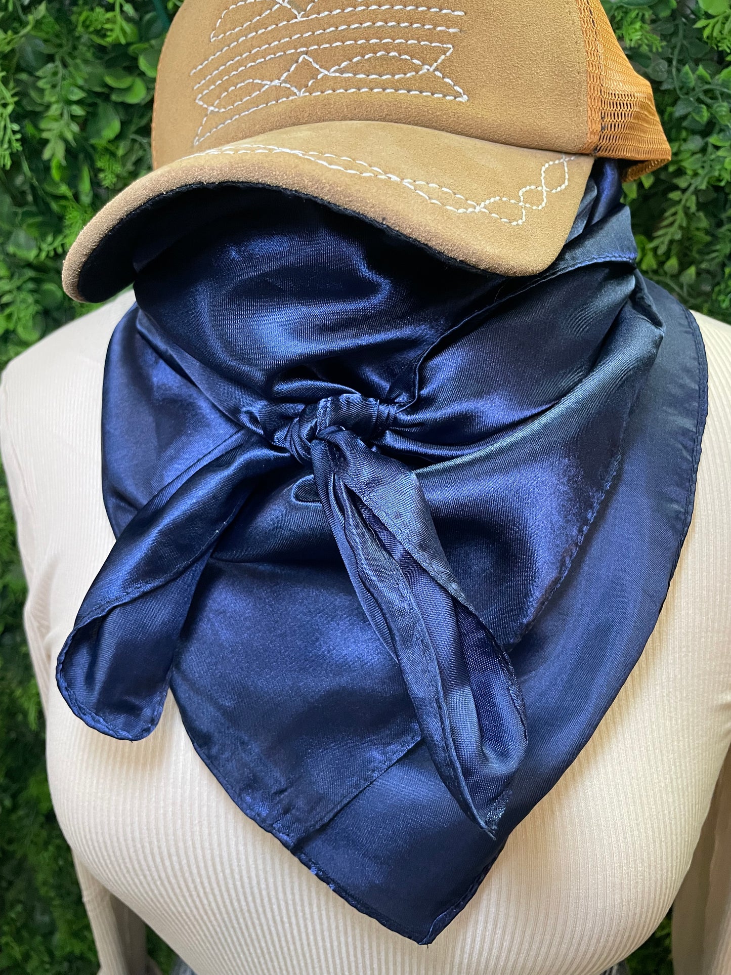 Solid Wild Rag in Navy