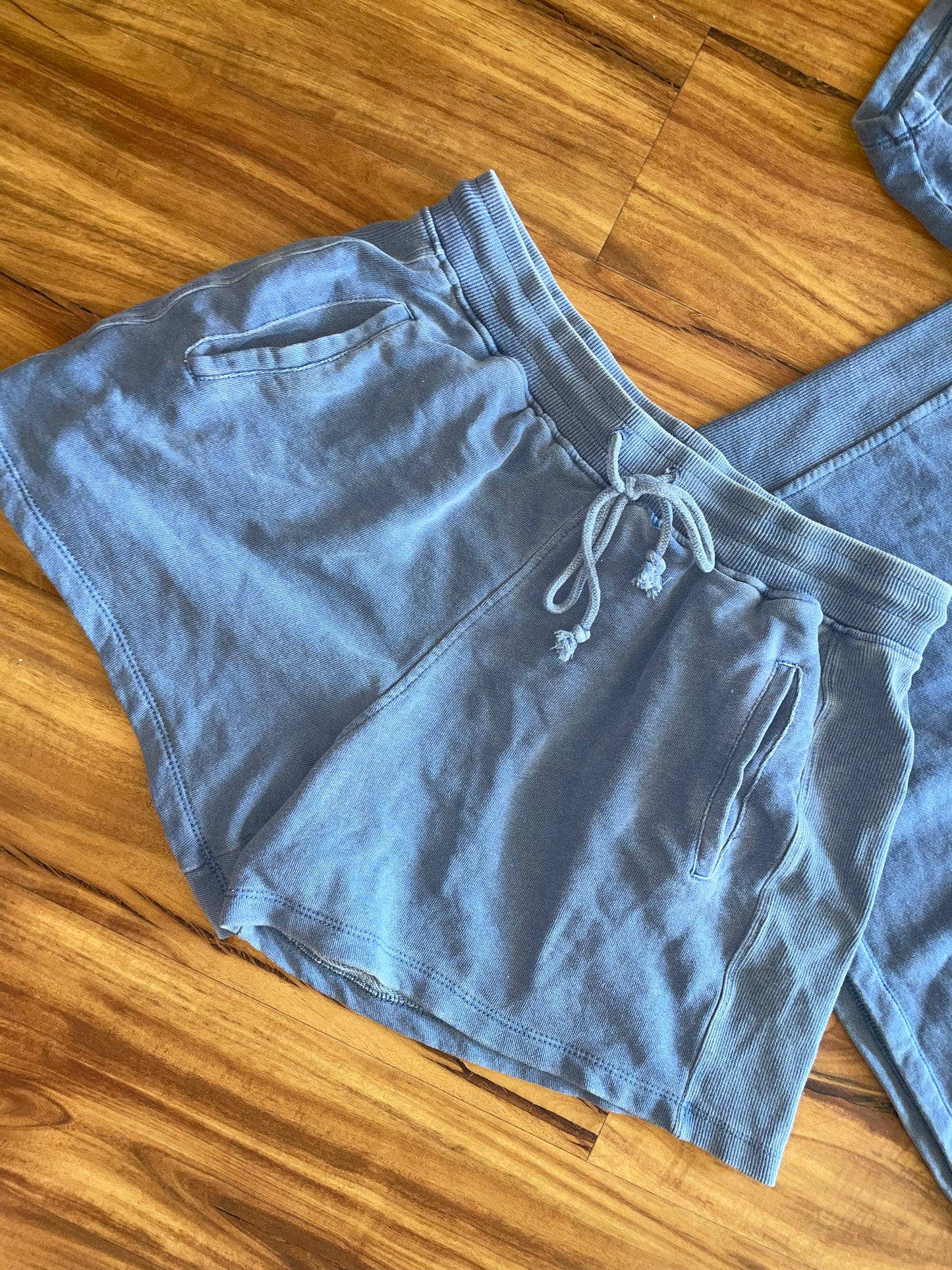 Washed Terry Shorts in Navy