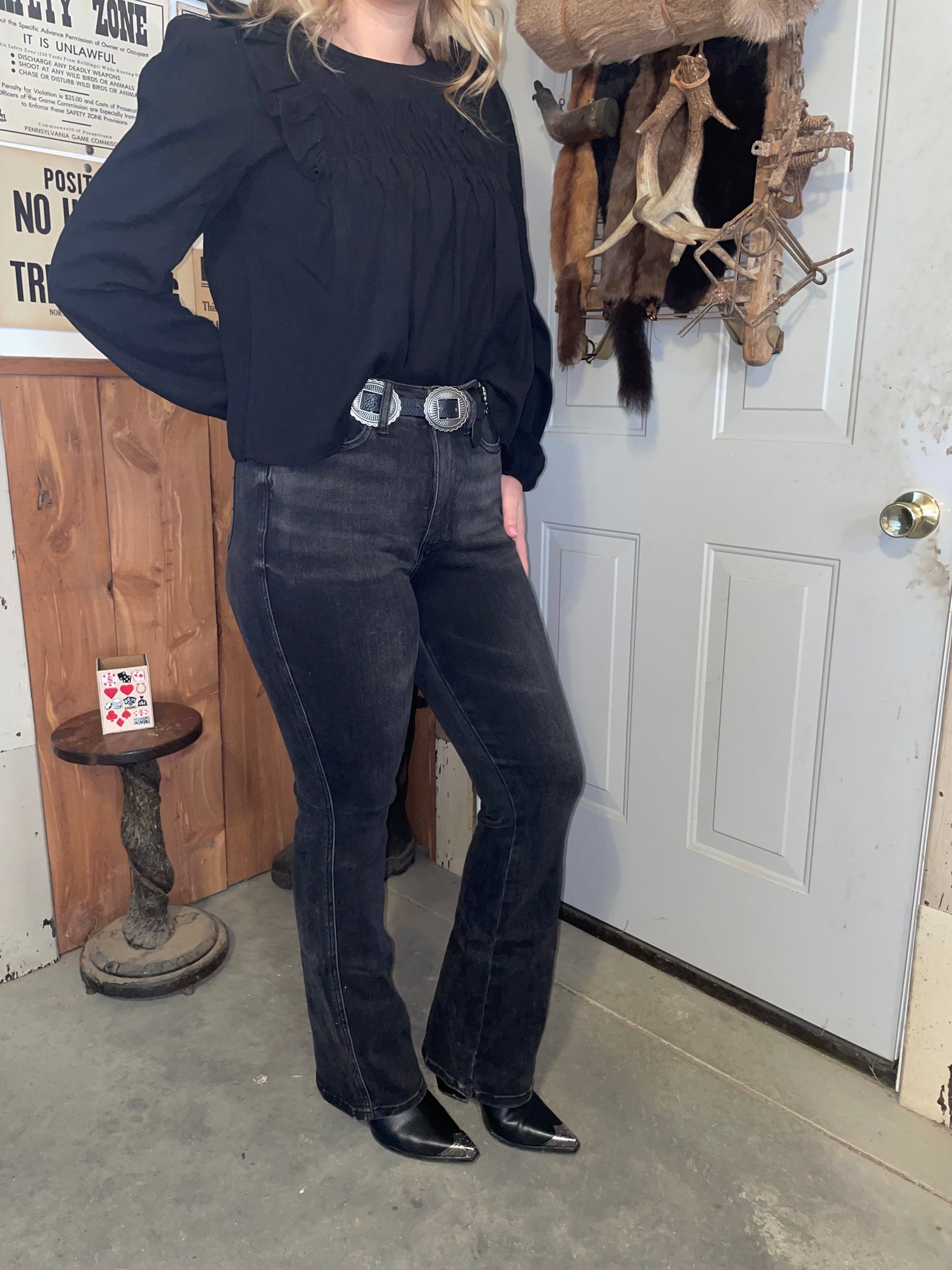 Judy Blue High Waist Tummy Control Bootcut in Washed Black
