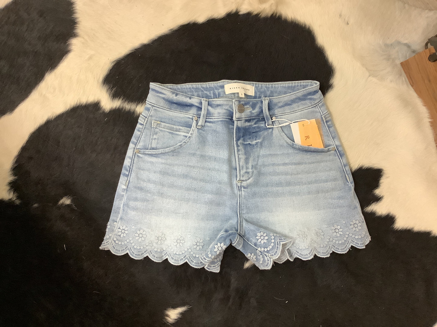 Risen Flower Jean Shorts