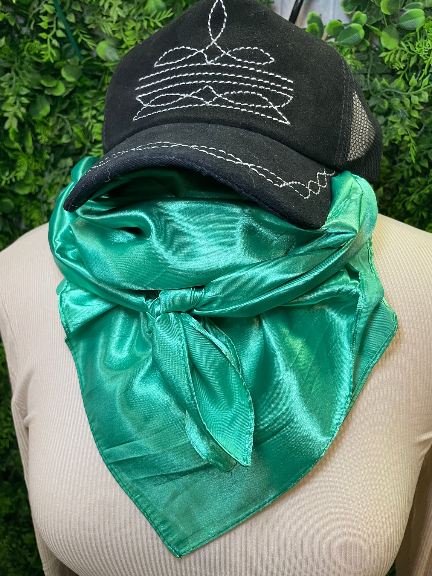 Solid Wild Rag in Mint