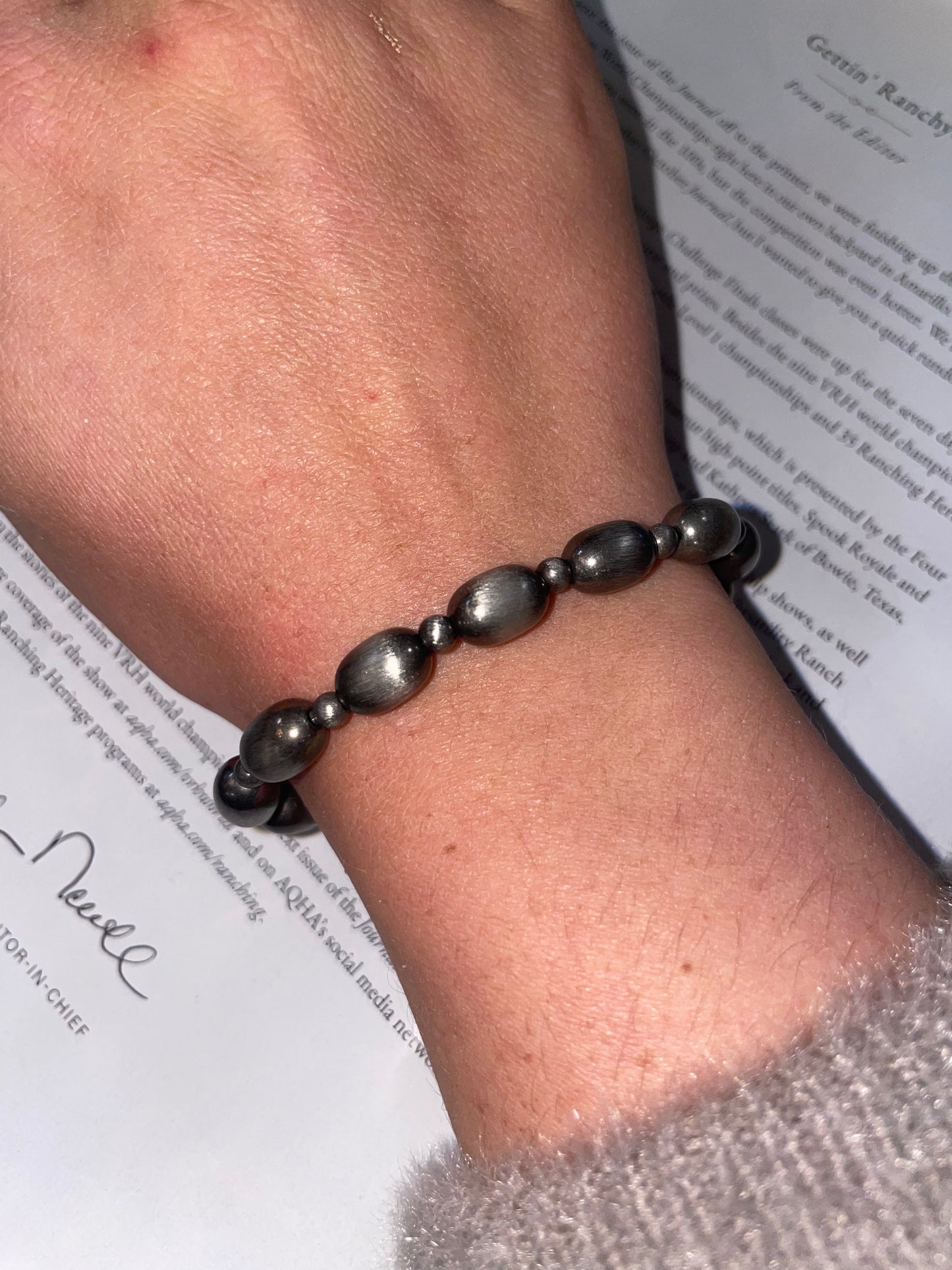 Oval Navajo Pearl Stretch Bracelet