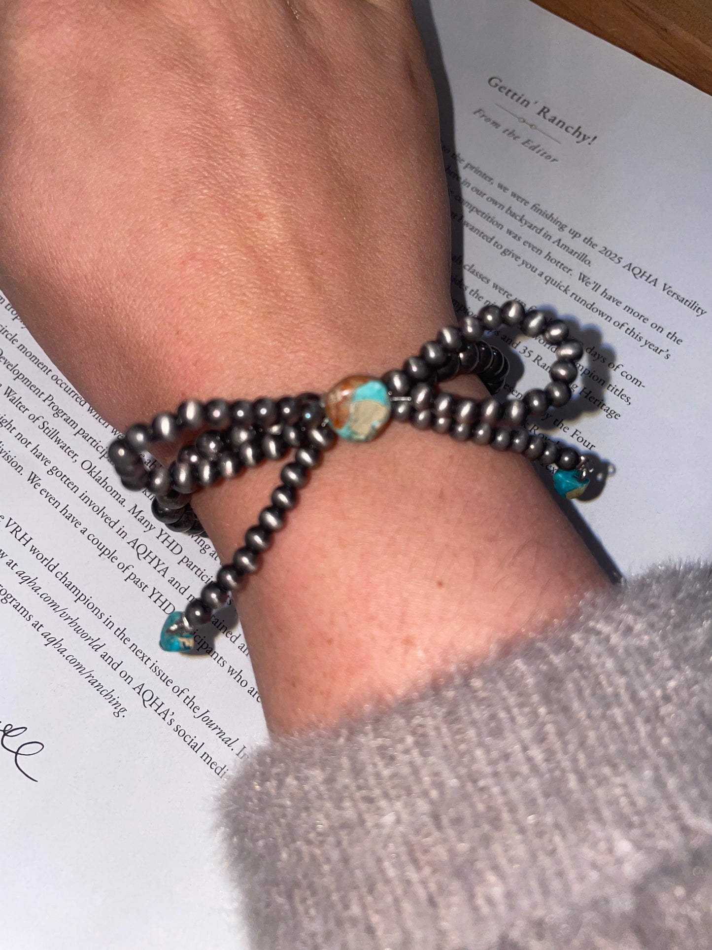 Turquoise & Navajo Pearl Bow Stretch Bracelet