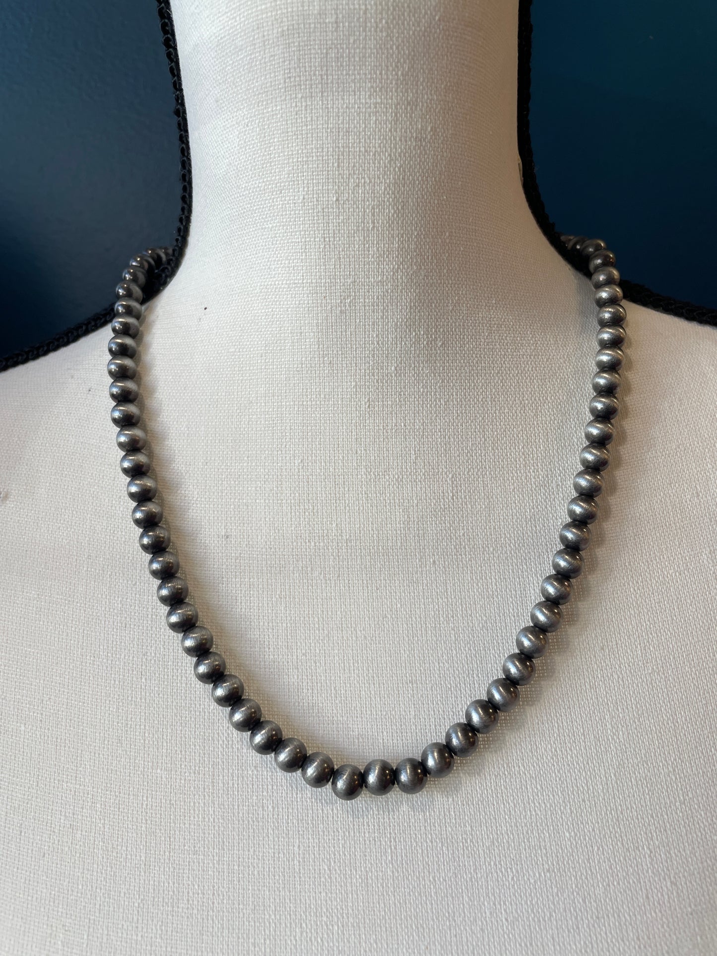 8MM Navajo Pearl Necklace // 20”