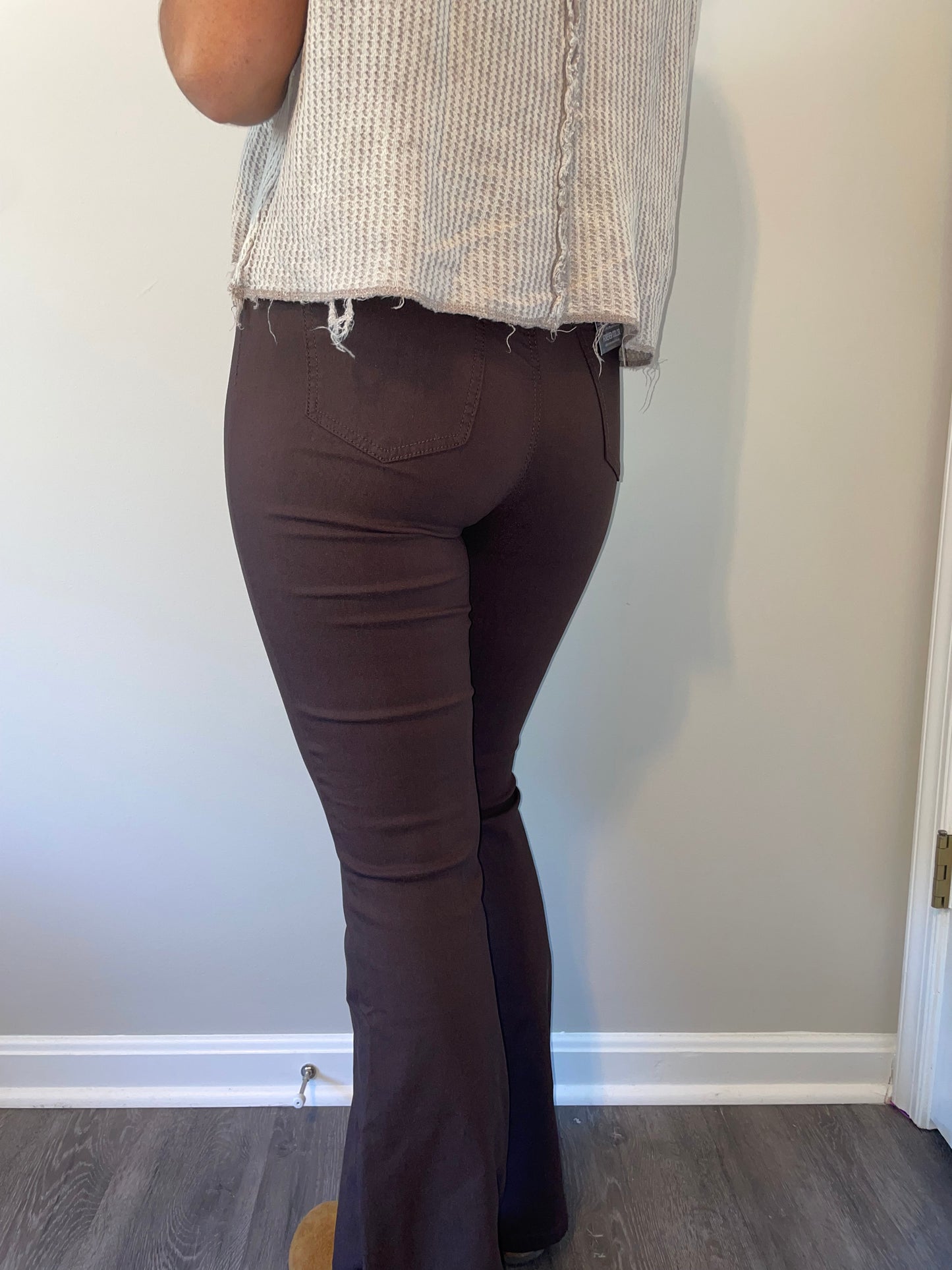 Super Stretch Flare Pants in Coco