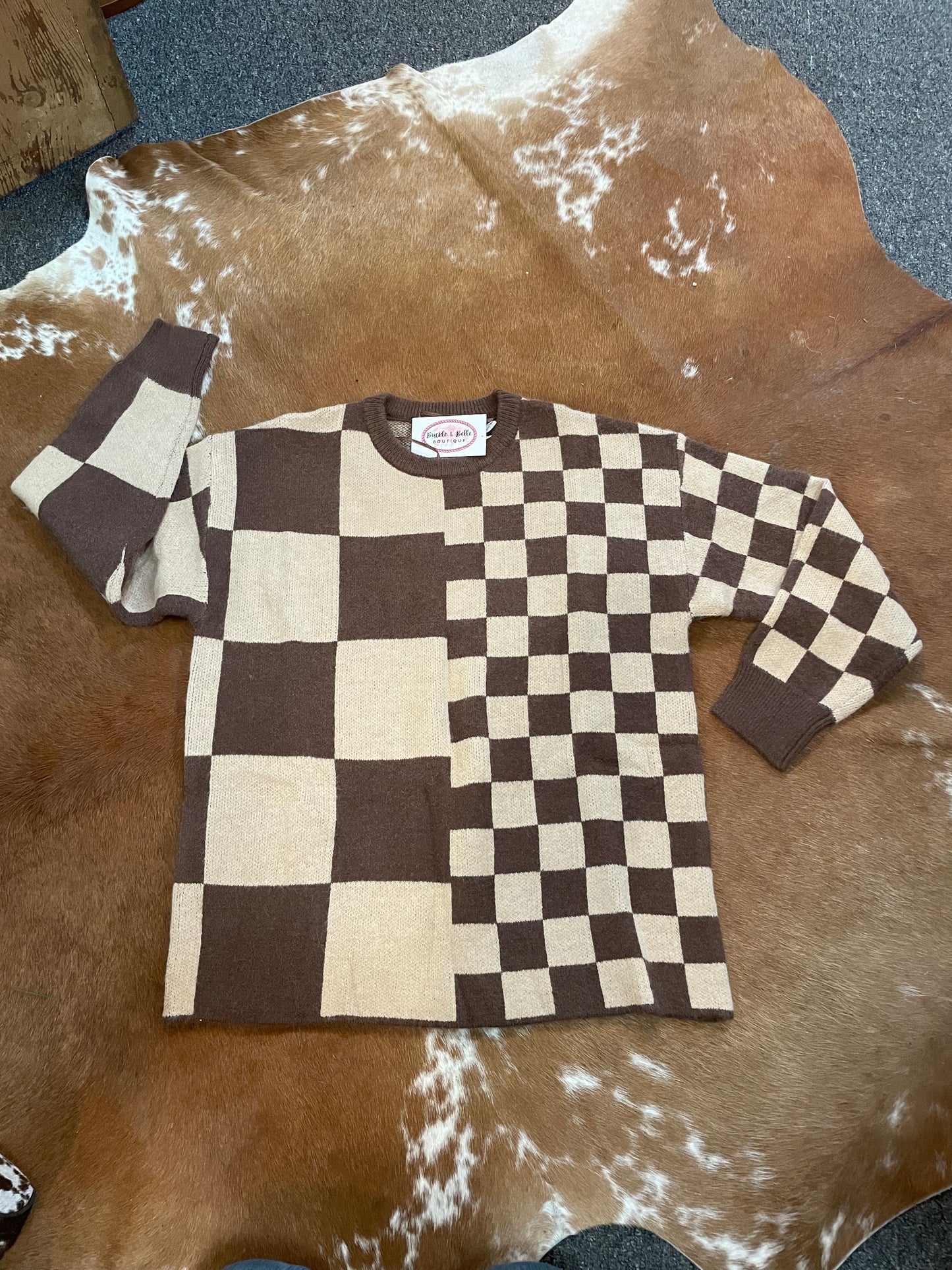 Oversized Checkered Sweater // Mocha