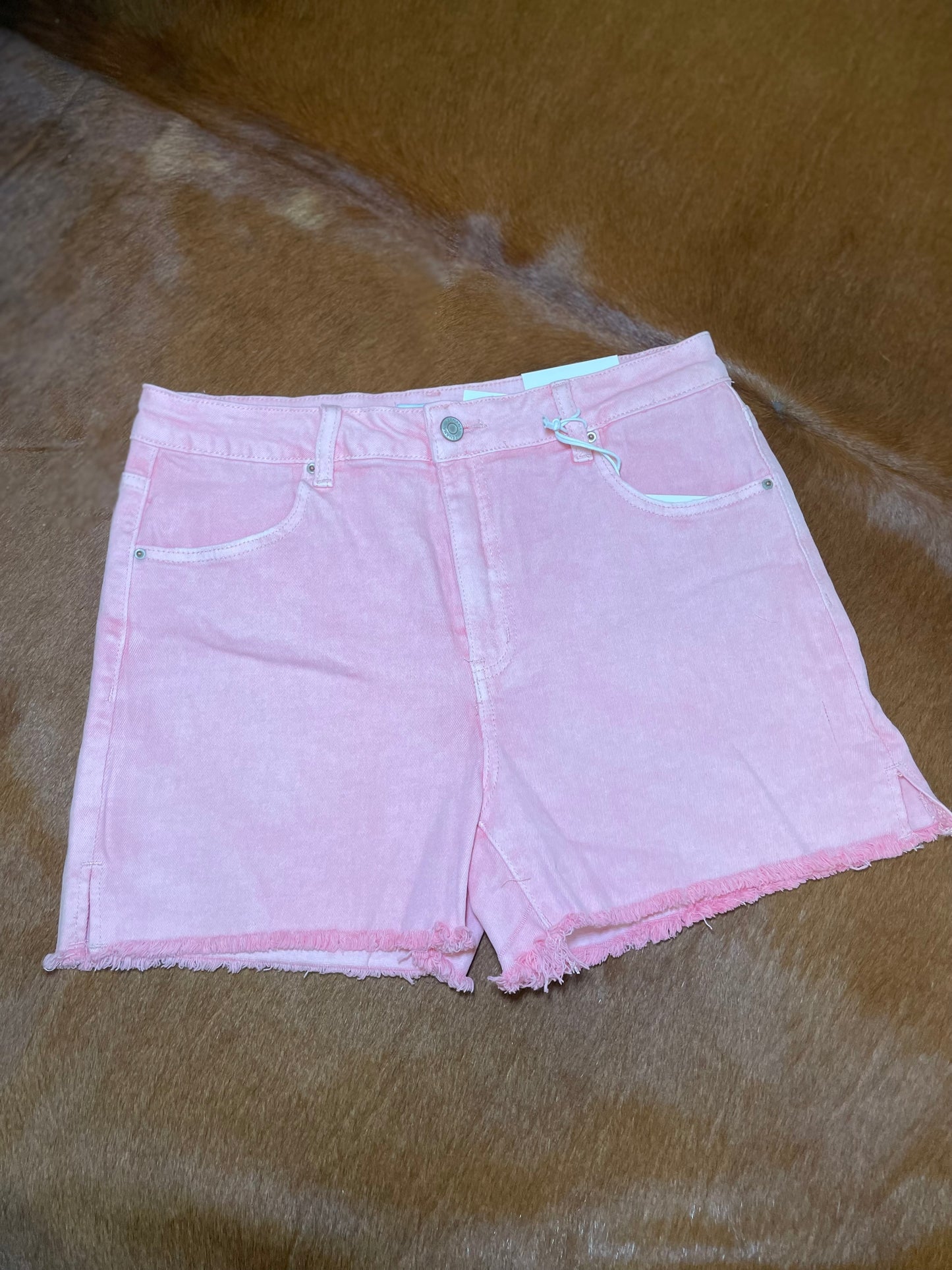 Acid Wash Shorts in Pink