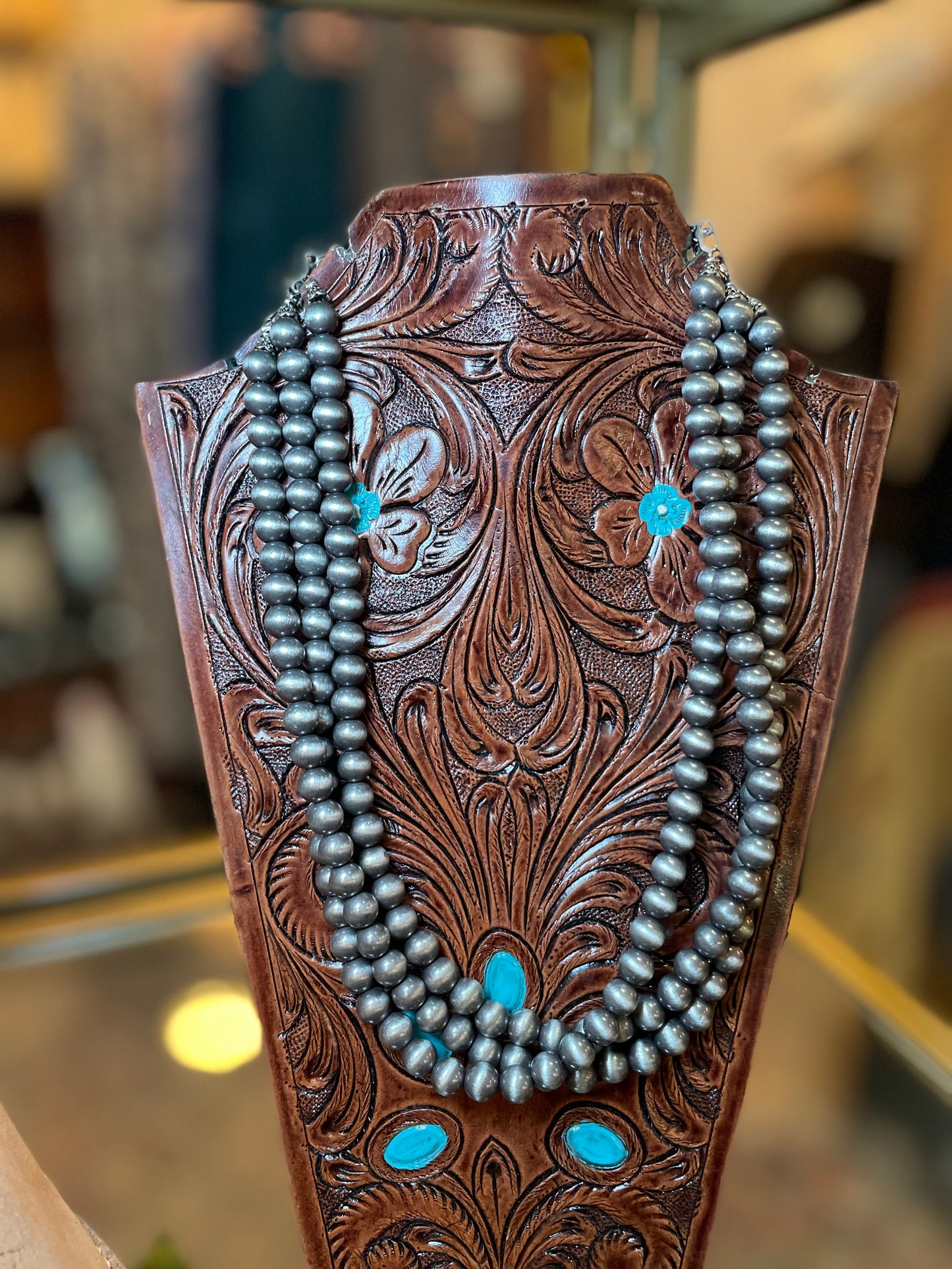 Chunky Three Strand Navajo Pearl Necklace