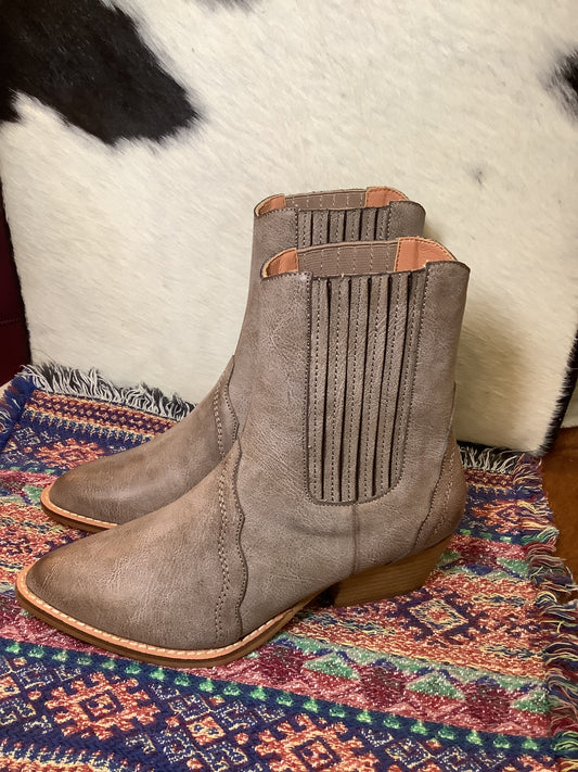 Buckskin Booties