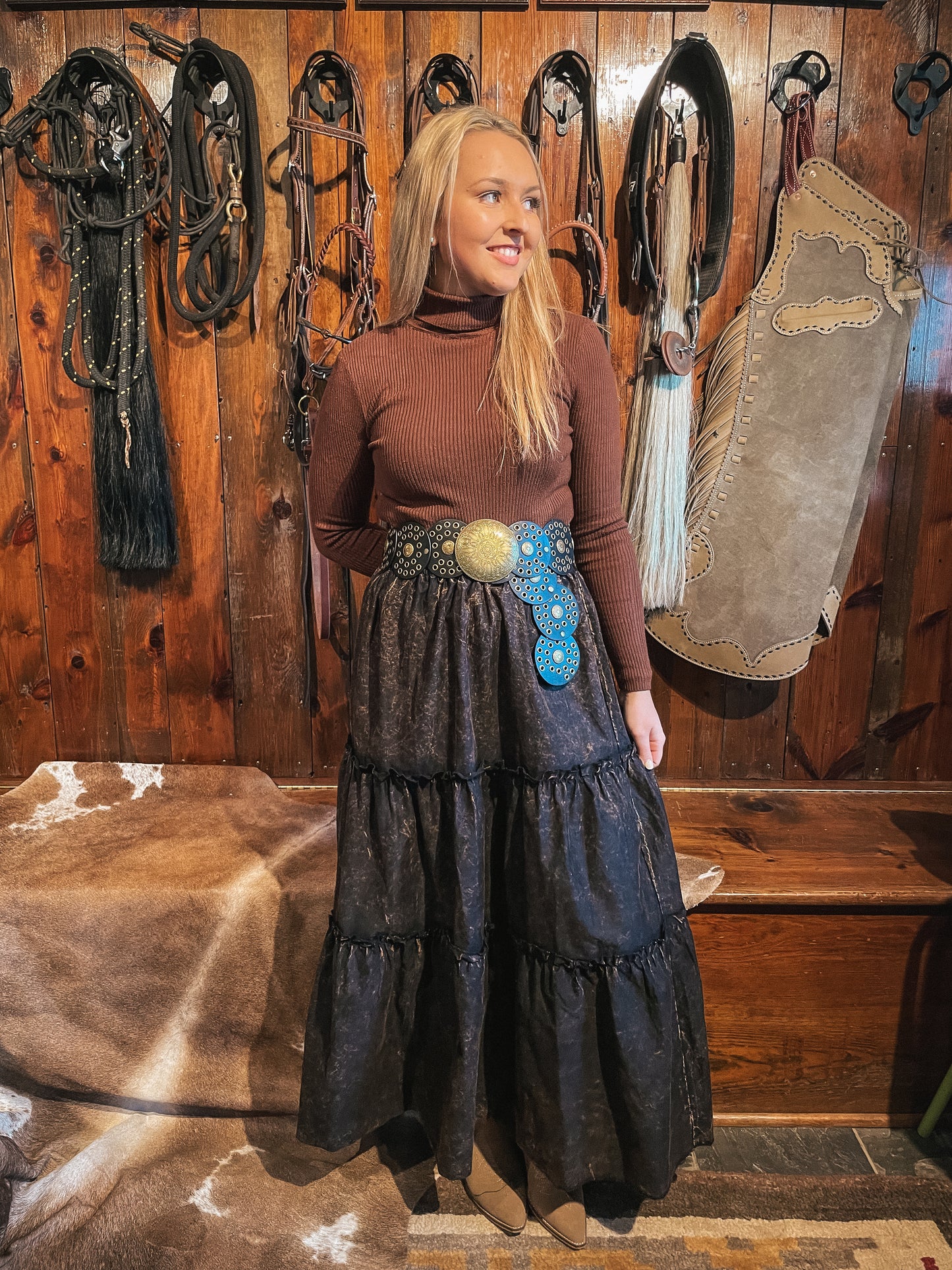 Western Prairie Tiered Skirt in Ash Black