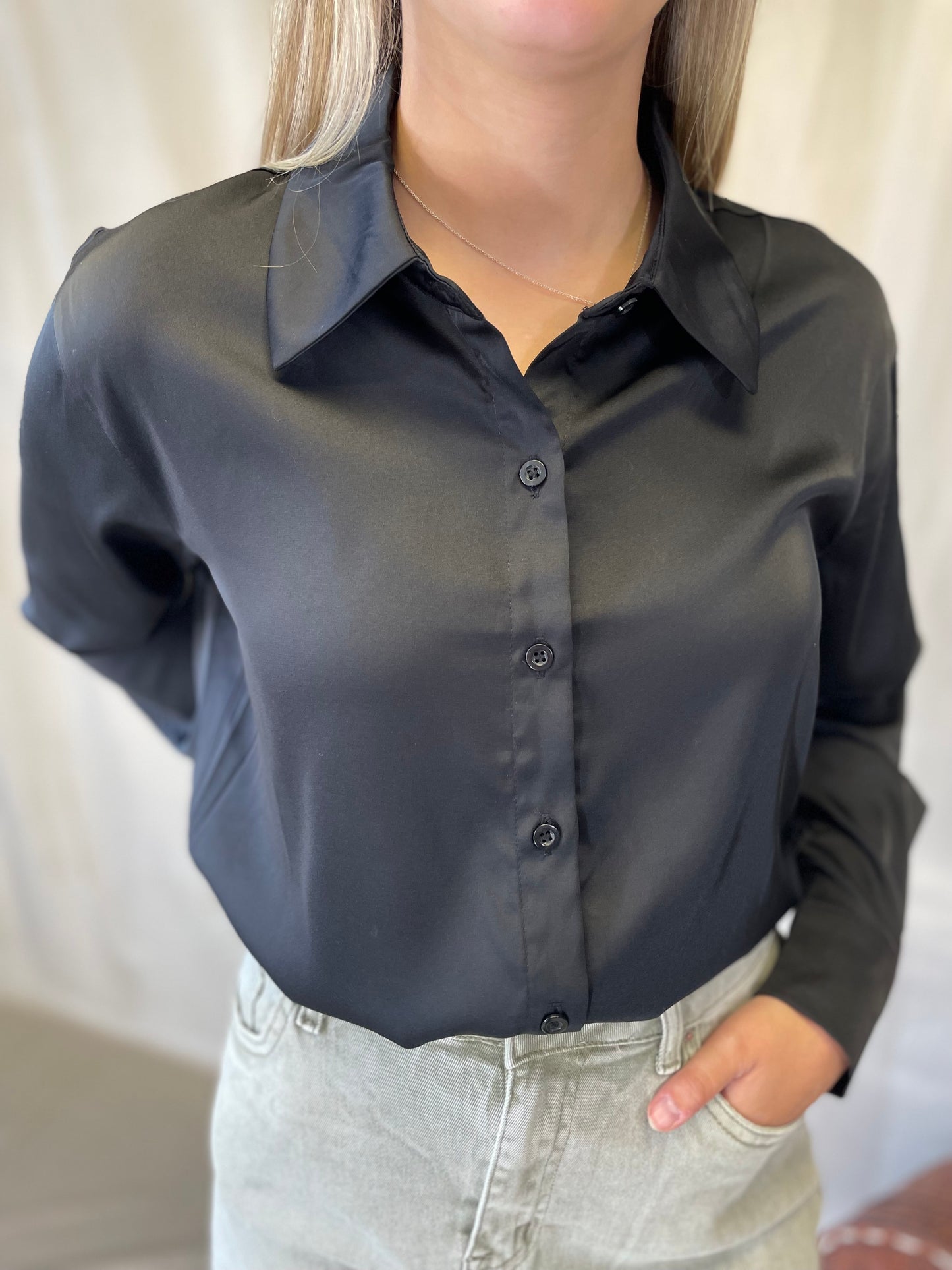 Corporate Cowgirl Basic Button-Up Top in Black