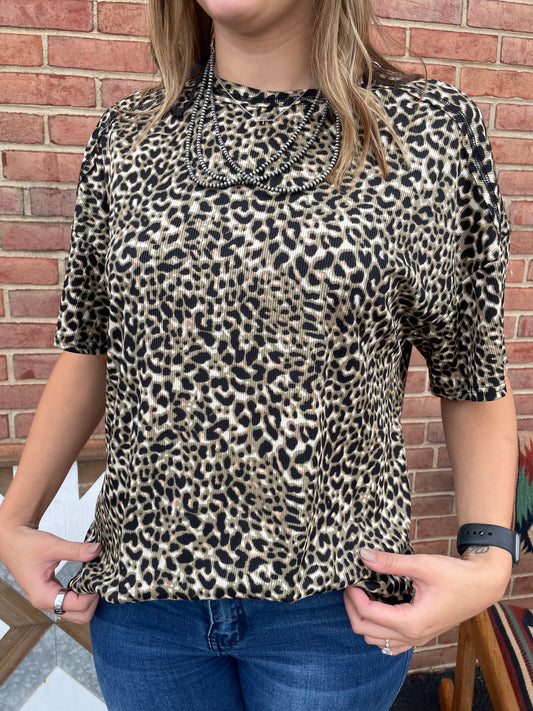 Oversized Cheetah Print Stretch Tee