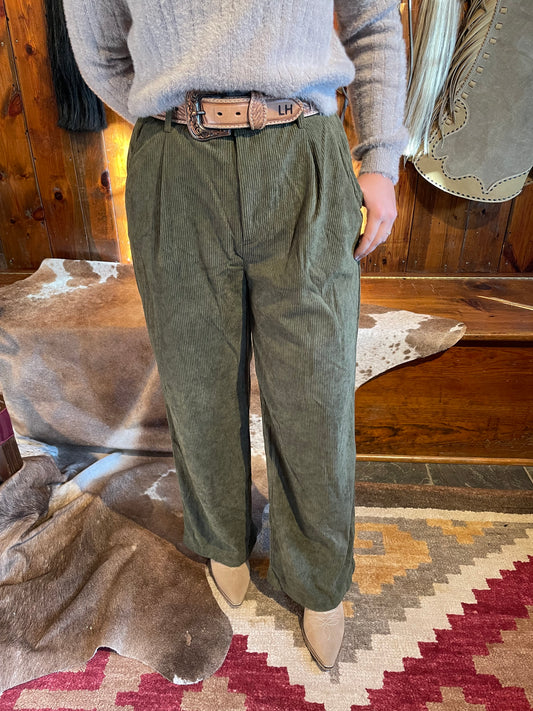 Classic Corduroy Trouser Pants in Olive