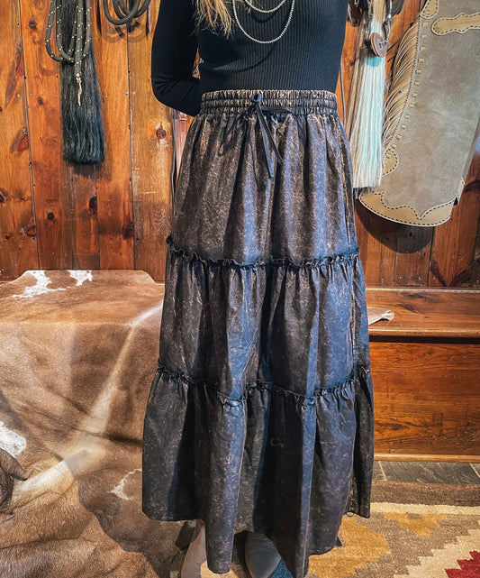 Western Prairie Tiered Skirt in Ash Black