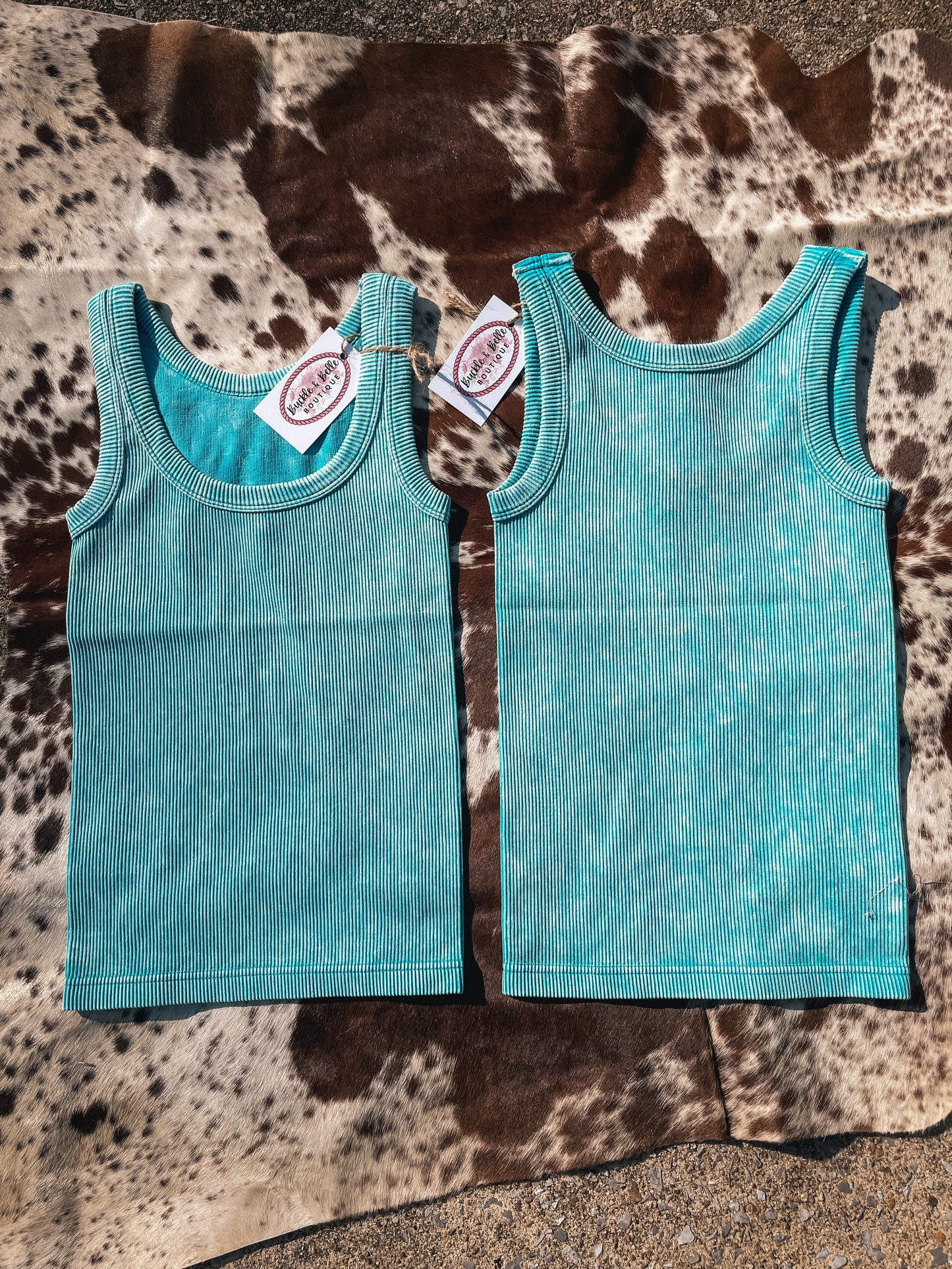 Basic Two-Way Tank // Kingman
