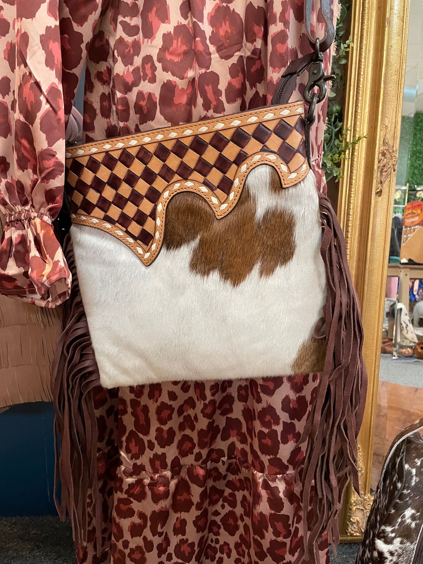 Checkered Cowhide Fringe Crossbody // Neutral