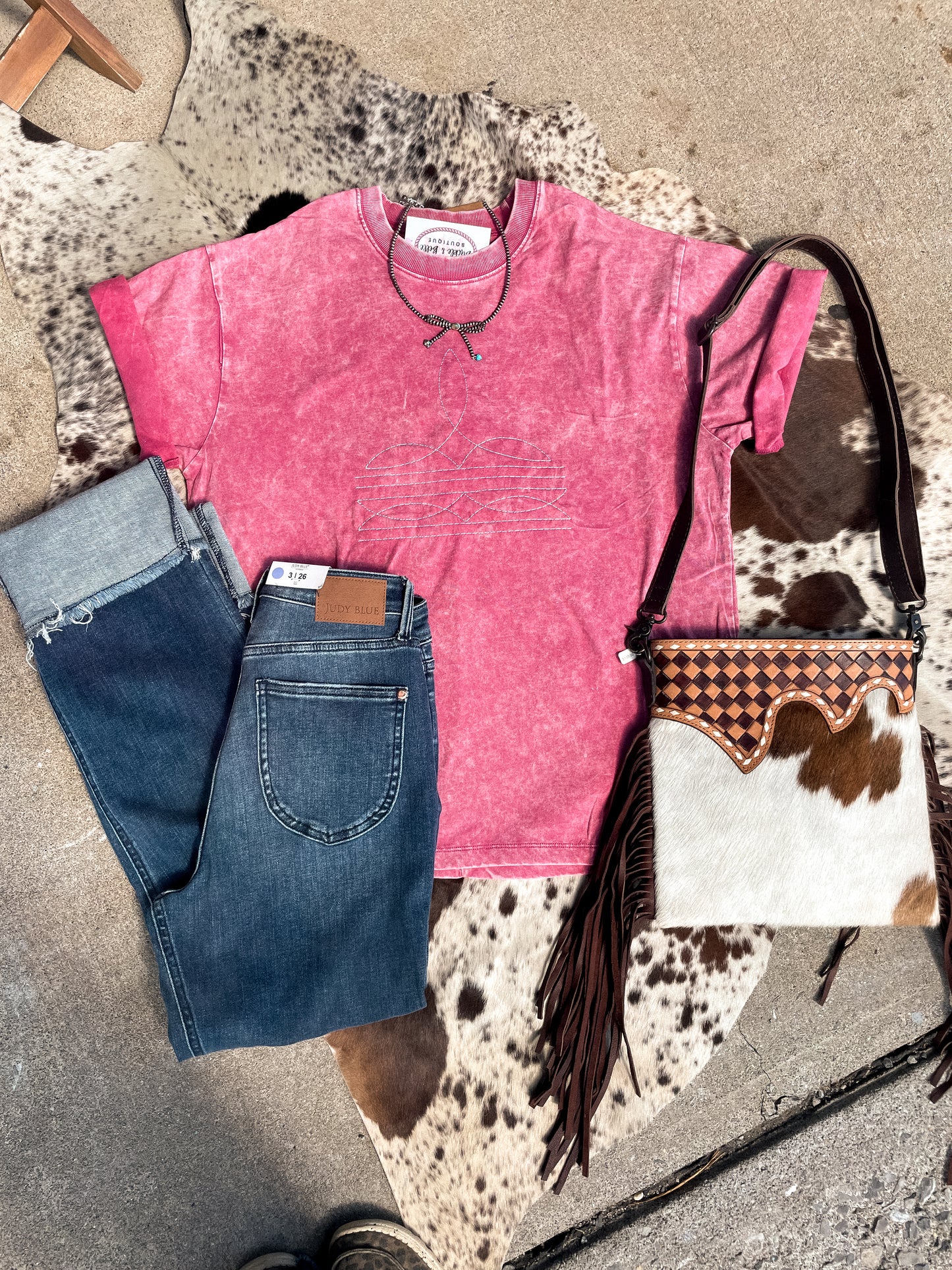 Signature Boxy Tee // Boot Stitch