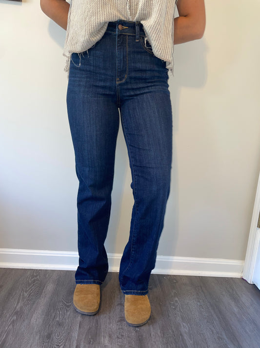 Judy Blue High Waist Straight Jeans in Dark Wash