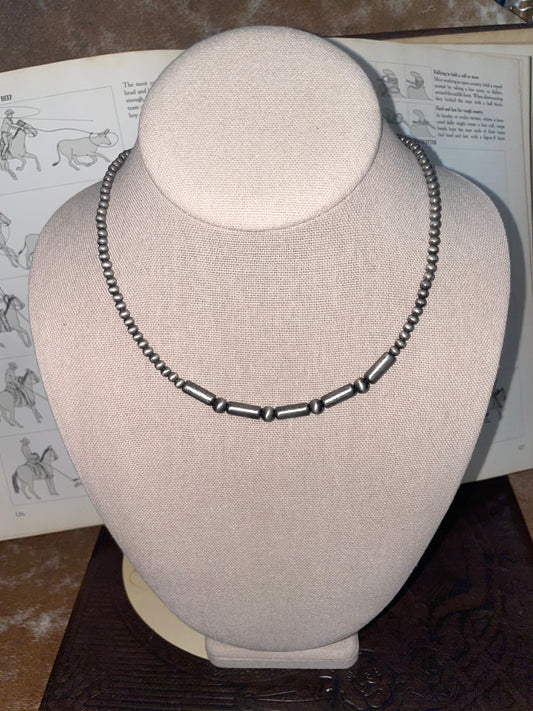 Cylindrical Detail Navajo Pearl Necklace