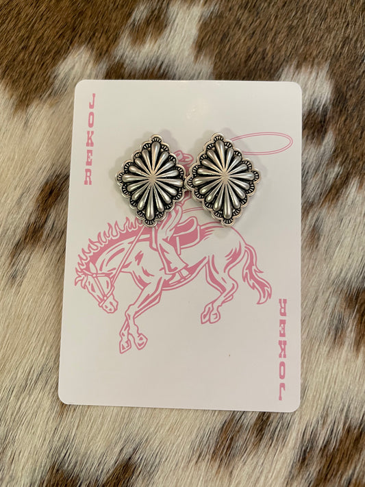 Concho Stud Earrings // Kite